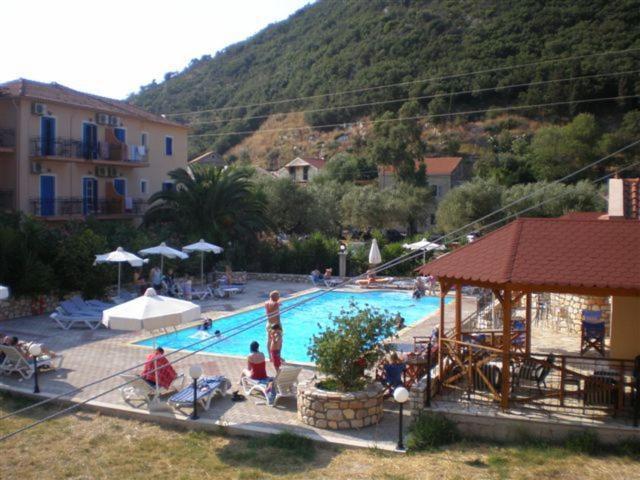 Hotel Nostos Frikes Eksteriør billede