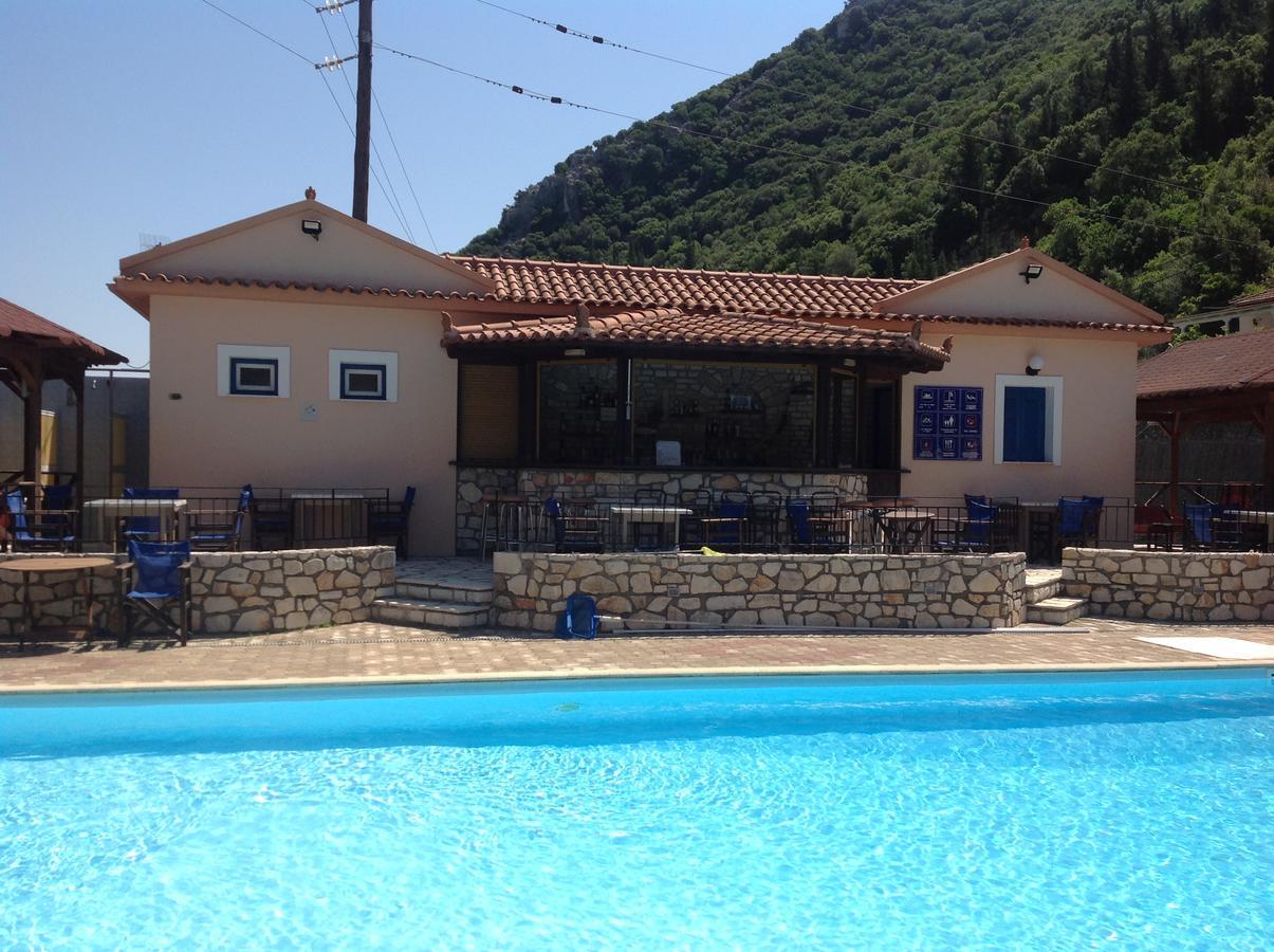 Hotel Nostos Frikes Eksteriør billede